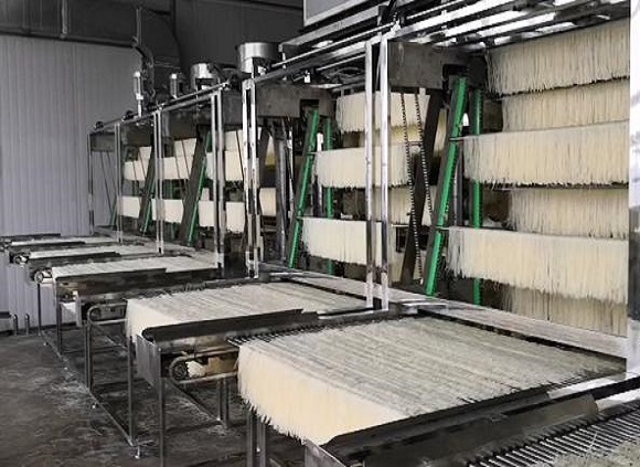 荣耀体育荣耀体育首页_荣耀（中国）制品管在机械构造中的应用——米粉挂晾机